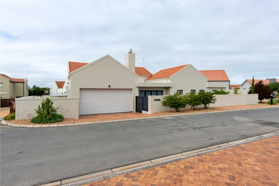 3 Bedroom Property for Sale in Port Owen Western Cape
